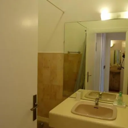 Apartament Sleeps 4 Wifi Cannes