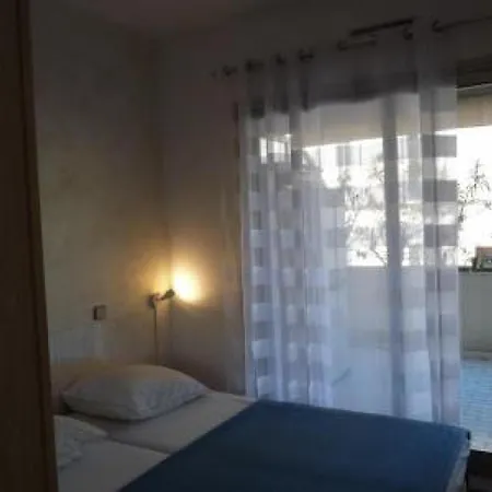 Apartament Sleeps 4 Wifi
